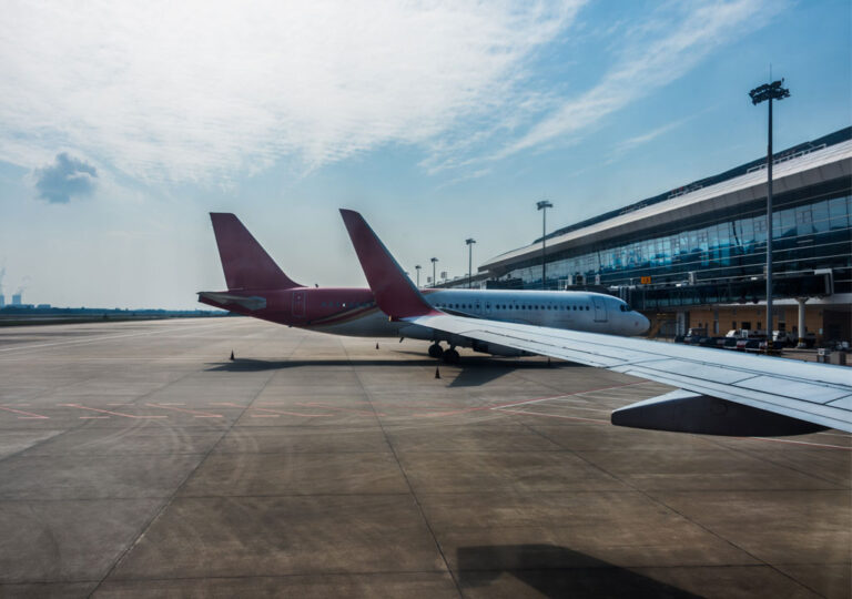 Gde je najbolje sedeti u avionu: prozor, prolaz ili sredina